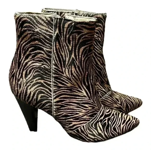 Able Tinsley Tiger Boots Size 7M Calf Hair Heeled Animal Print Heeled Pointy Toe - Picture 2 of 10